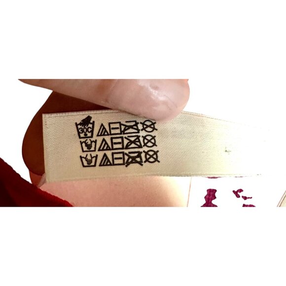 NWT Victoria’s Secret PINK Wear Everywhere Push-Up Bra 32C Red Sexy Underwire Ad - Picture 12 of 12